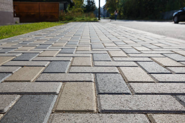 Best Driveway Pavers Near Me  in Hollister, MO