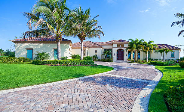Best Affordable Driveway Pavers  in Hollister, MO